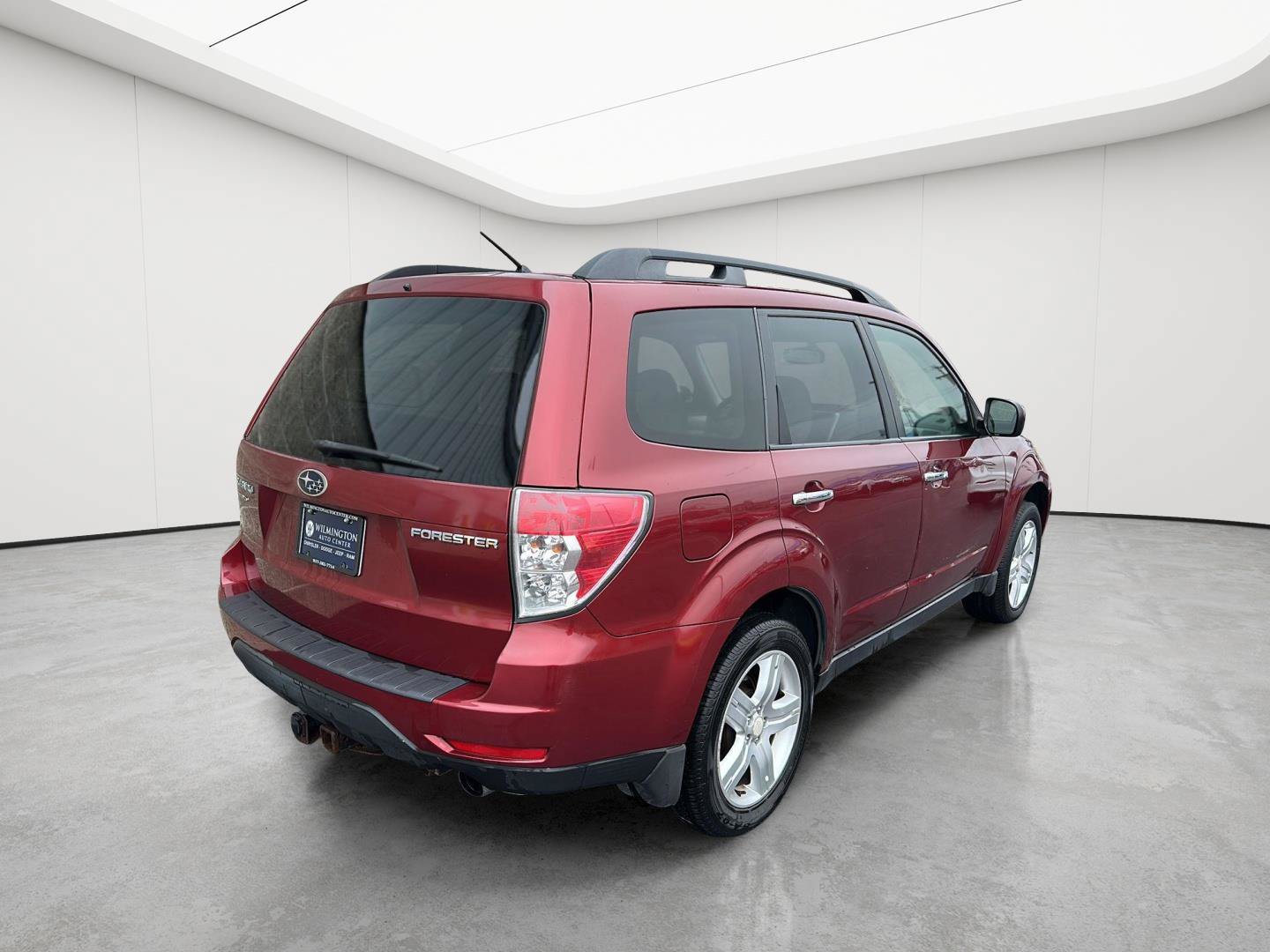 Used 2010 Subaru Forester 2.5X Premium AWD/4WD image 3