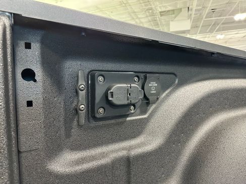 Used 2024 RAM 3500 Laramie image 44