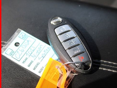 Certified 2021 Nissan Sentra SV image 31