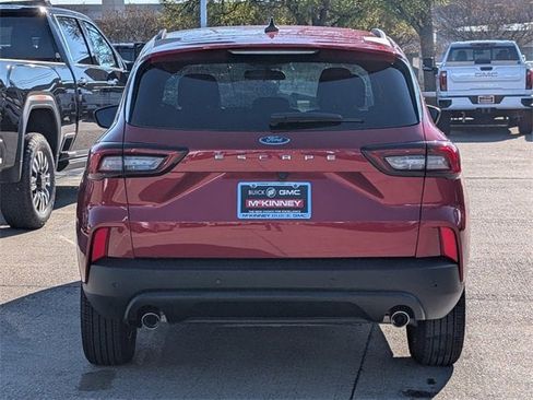 Used 2025 Ford Escape ST-Line w/ Tech Pack #1 image 5