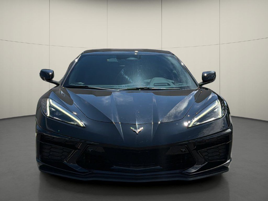 Used 2024 Chevrolet Corvette Stingray Preferred Cpe w/ Z51 Performance Package RWD image 2