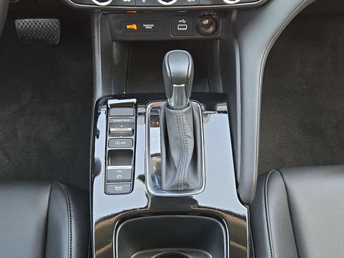 Certified 2025 Acura Integra FWD image 19