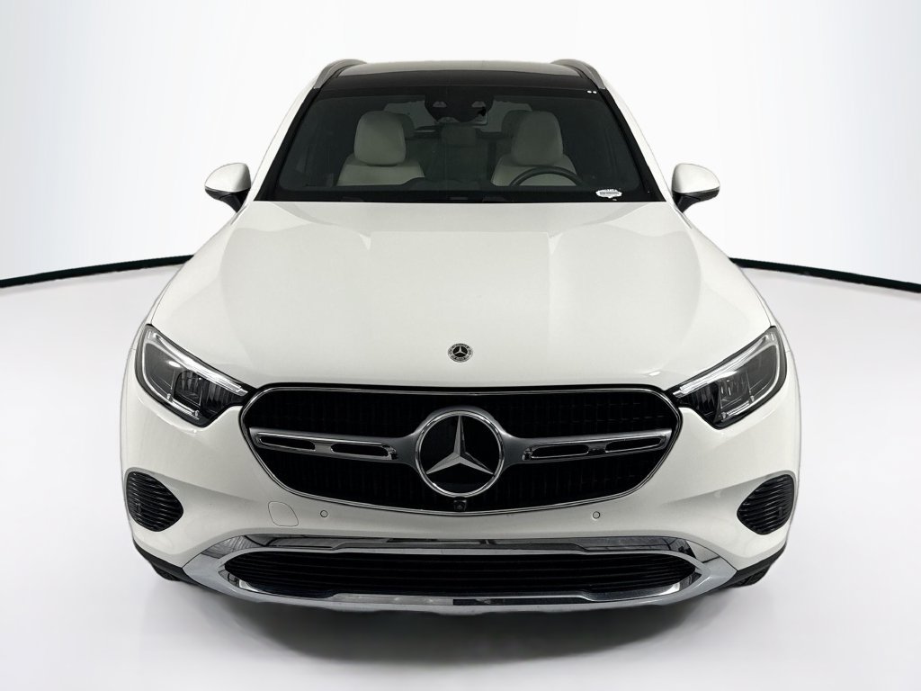 Certified 2026 Mercedes-Benz GLC 300 image 2
