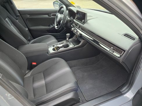 Used 2025 Honda Civic Sport image 24