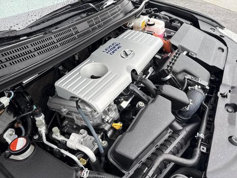 Used 2016 Lexus CT 200h w/ Navigation Package image 15