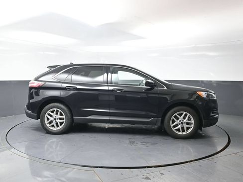 Used 2024 Ford Edge SEL AWD/4WD image 4