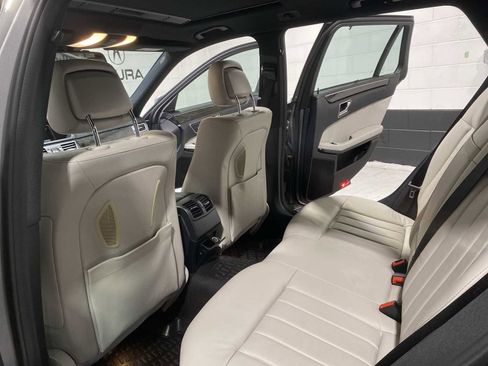 Used 2014 Mercedes-Benz E 350 4MATIC Wagon image 12