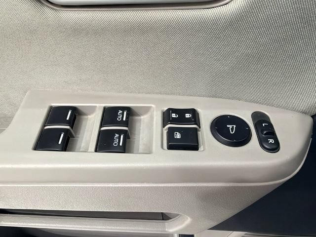Used 2015 Honda Pilot SE image 34