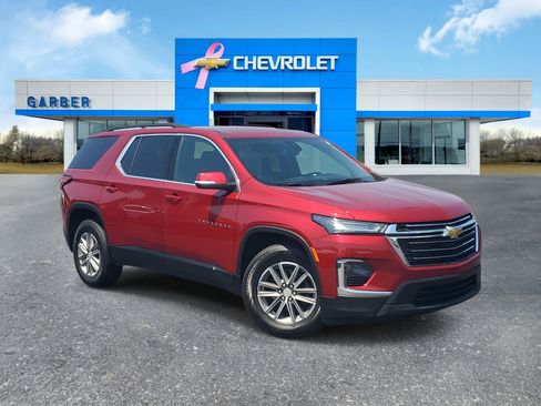 Certified 2024 Chevrolet Traverse LT w/ LPO, Floor Liner Package AWD/4WD image 1