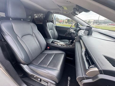 Used 2022 Lexus RX 350 FWD w/ Premium Package image 13