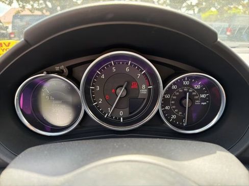 Used 2019 MAZDA MX-5 Miata Sport w/ I-ACTIVSENSE Sport Package RWD image 18
