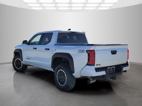 Used 2024 Toyota Tacoma TRD Off-Road AWD/4WD image 7