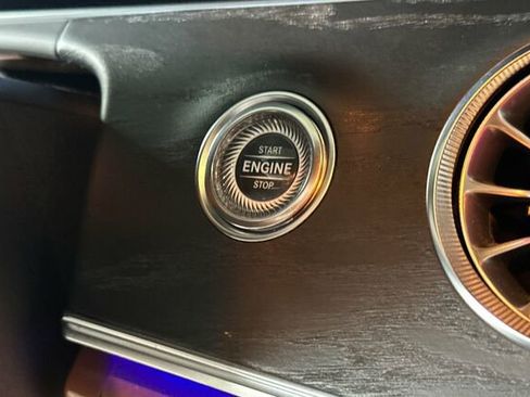 Used 2023 Mercedes-Benz E 450 Cabriolet image 29