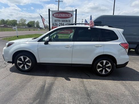 Used 2018 Subaru Forester 2.5i Premium w/ All-Weather Package AWD/4WD image 1
