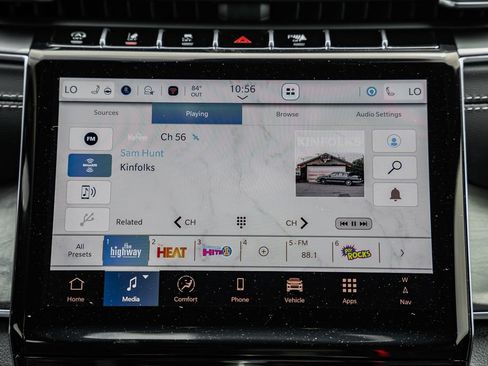 New 2025 Jeep Grand Cherokee Overland w/ Adv Protech Group III image 22