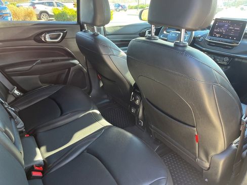 Used 2024 Jeep Compass Trailhawk image 24