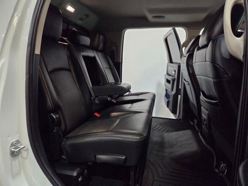 Used 2017 RAM 2500 Laramie w/ Sport Appearance Group image 9