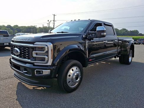 Used 2024 Ford F450 Limited AWD/4WD image 3