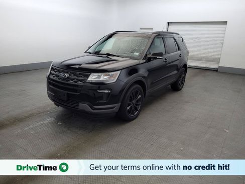 Used 2018 Ford Explorer XLT w/ Equipment Group 202A AWD/4WD image 1