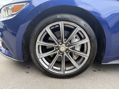 Used 2015 Ford Mustang GT Premium RWD image 10