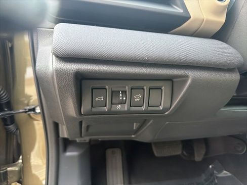 Used 2024 Subaru Outback Premium image 36