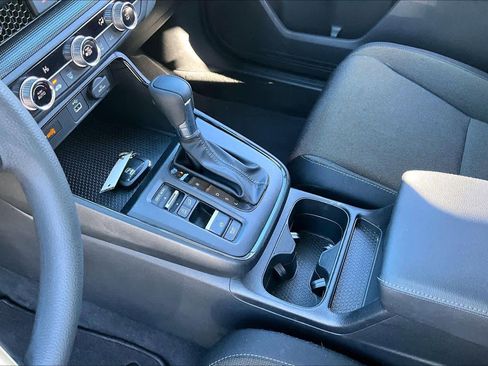 Used 2024 Honda CR-V LX image 15