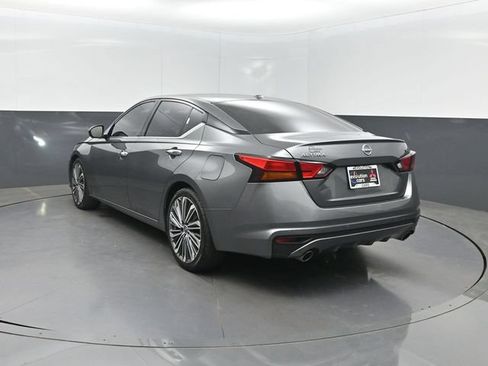 Used 2023 Nissan Altima 2.5 SL FWD image 25