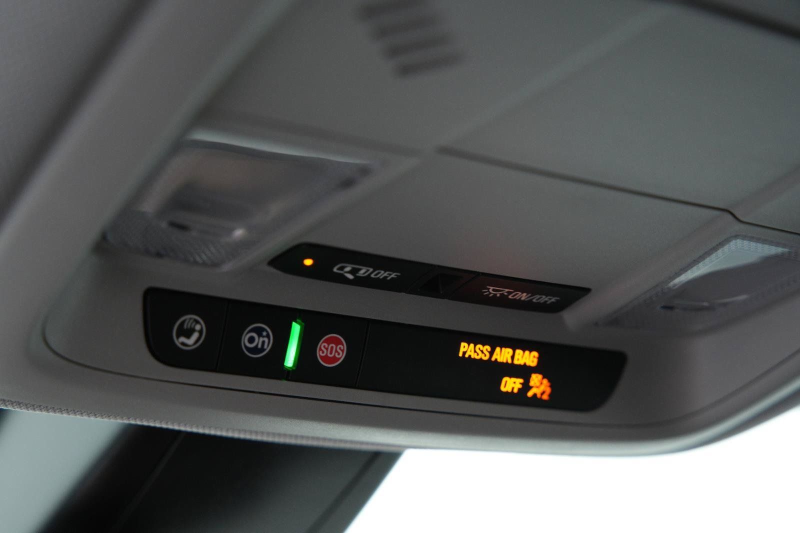 Used 2025 Chevrolet Blazer LT AWD/4WD image 46