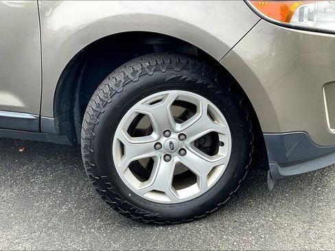 Used 2013 Ford Edge SEL image 10