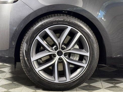 New 2026 Land Rover Range Rover SE AWD/4WD image 13