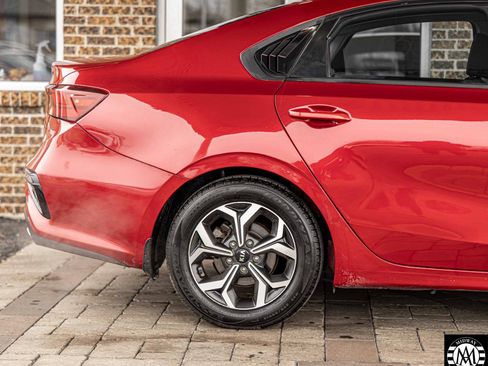 Used 2019 Kia Forte LXS image 6