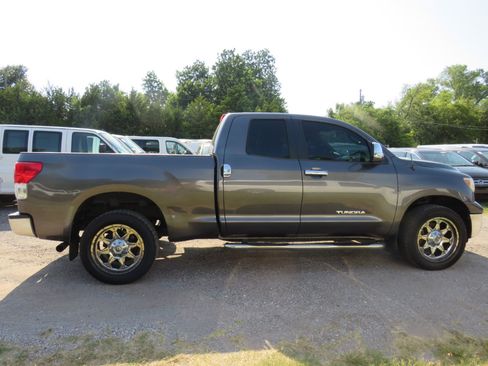 Used 2013 Toyota Tundra 2WD Double Cab image 11