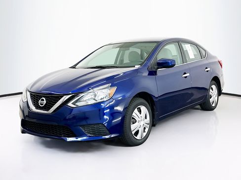 Used 2017 Nissan Sentra S image 3