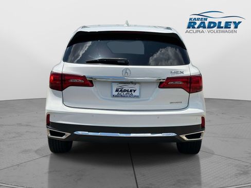 Used 2020 Acura MDX SH-AWD w/ Technology Package image 3