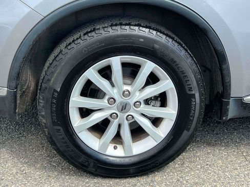 Used 2020 Dodge Durango SXT w/ 3rd Row Seating Group RWD image 7