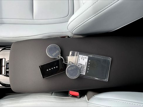 New 2026 Volvo EX30 Ultra w/ Protection Package Premier image 35