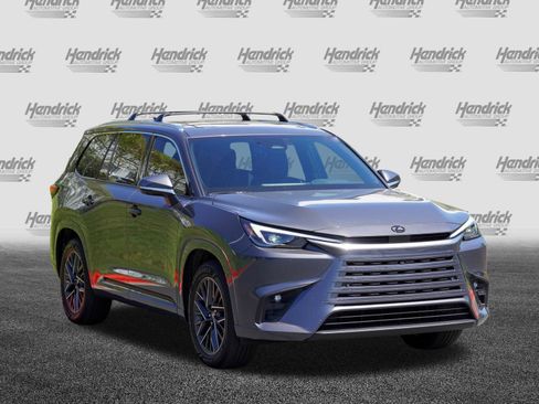 Used 2025 Lexus TX 350 AWD w/ Technology Package image 2