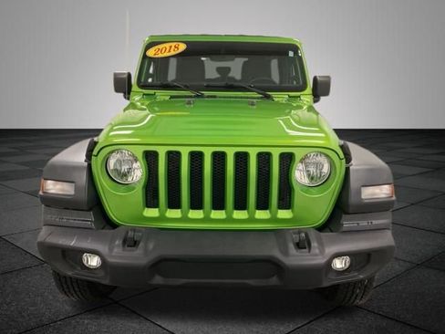 Used 2018 Jeep Wrangler Unlimited Sport S image 2
