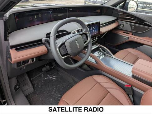 New 2026 Lincoln Nautilus Reserve w/ Jet Appearance Package image 8