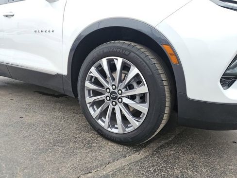 Used 2023 Chevrolet Blazer Premier image 17