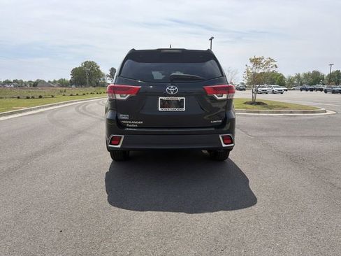 Used 2019 Toyota Highlander Limited image 5