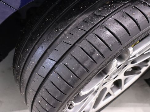 Certified 2018 Ford Mustang GT w/ Black Accent Package image 29