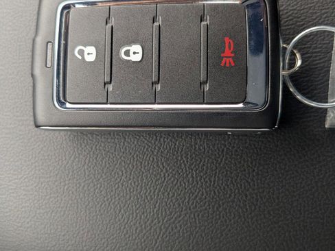 New 2025 Jeep Grand Cherokee L Laredo image 25