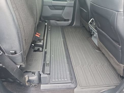 Used 2022 Ford F150 Lariat w/ Trailer Tow Package AWD/4WD image 24