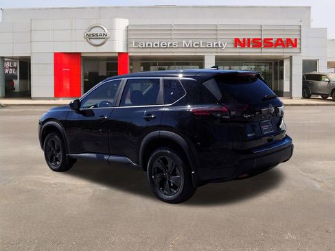 New 2026 Nissan Rogue SV w/ Cold Weather Package FWD image 4