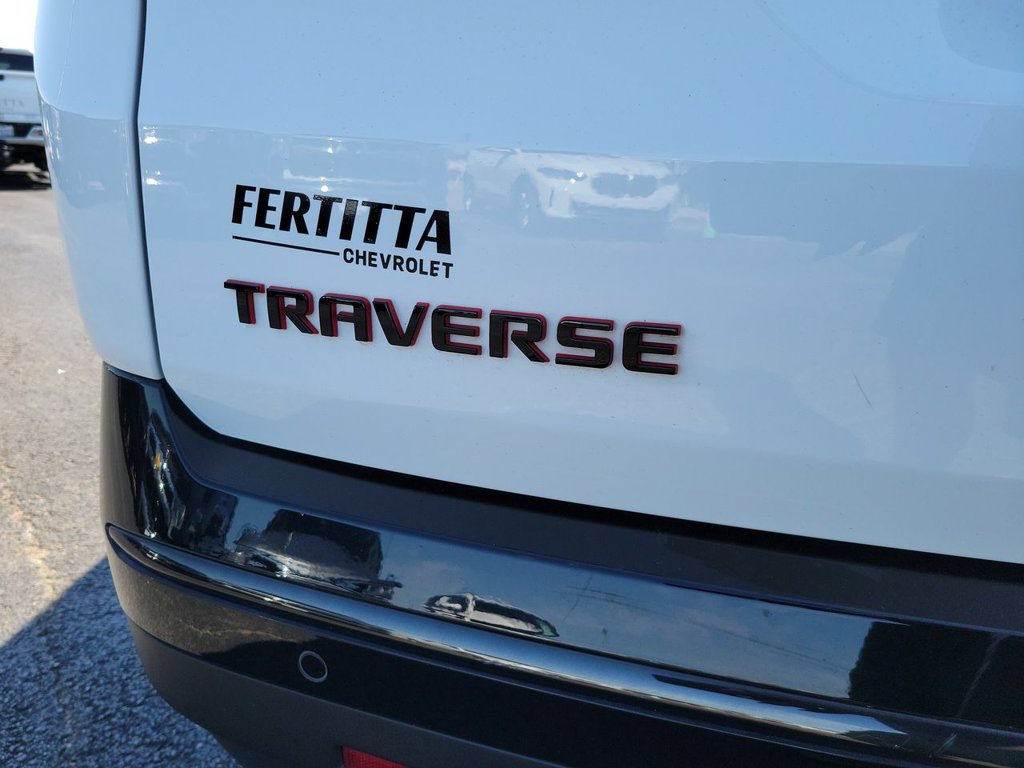 Certified 2023 Chevrolet Traverse Premier w/ Redline Edition FWD image 33