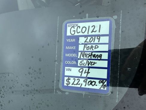 Used 2019 Ford Mustang Premium image 25