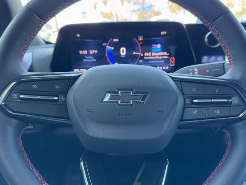 New 2025 Chevrolet Blazer EV RS image 23