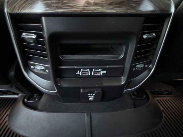 Used 2019 RAM 1500 Laramie AWD/4WD image 28