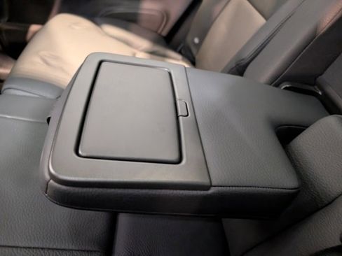 Used 2023 Volvo XC90 B6 Plus w/ Protection Package image 26